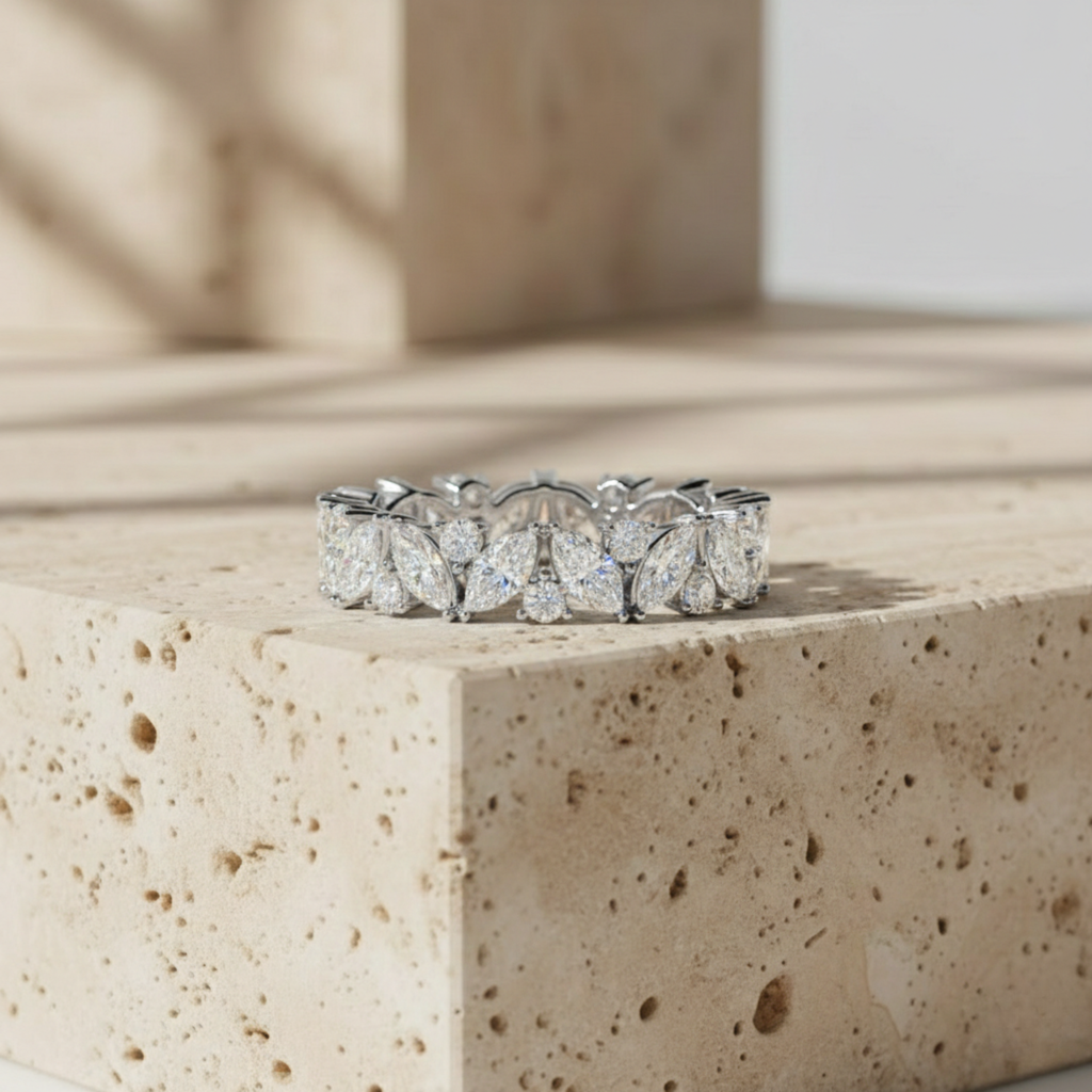 The Marquise Leaf