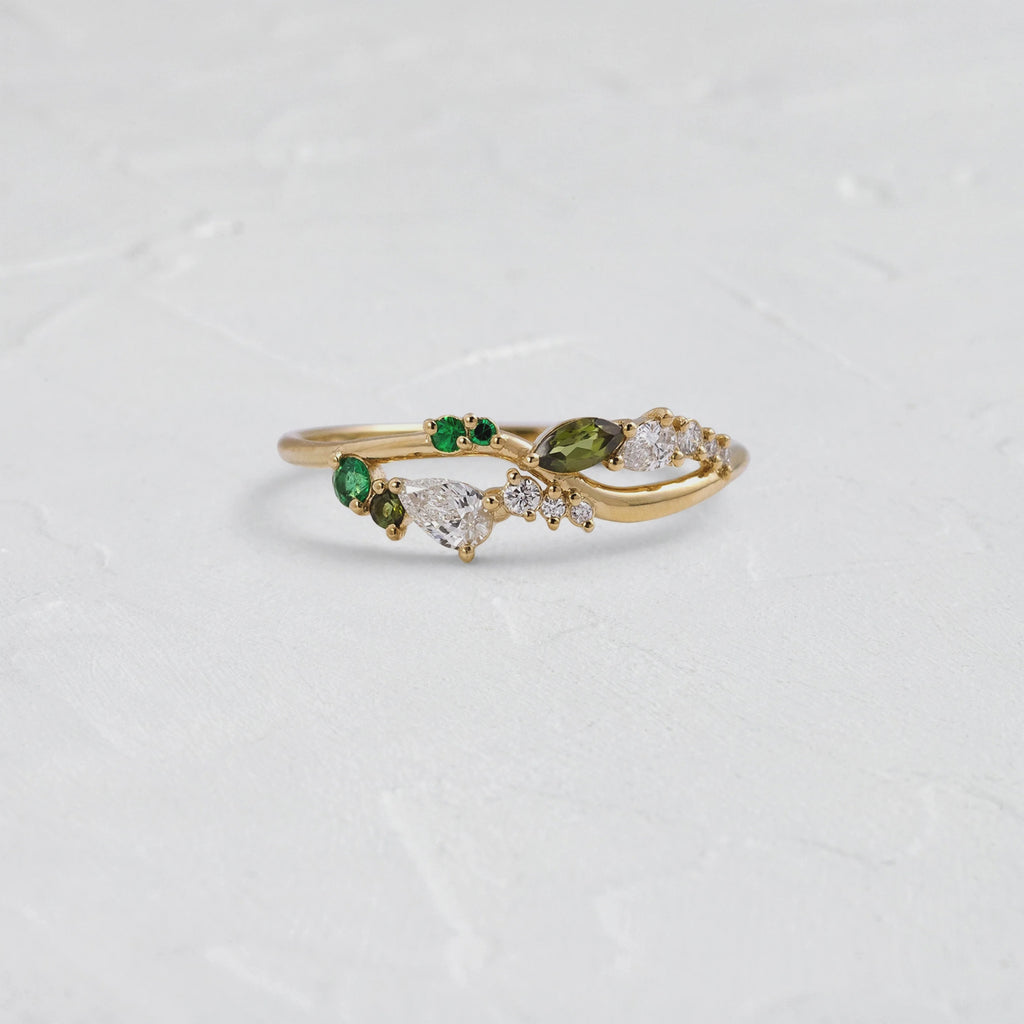 Emerald & Diamond Ring – 925 Silver Minimalist Band